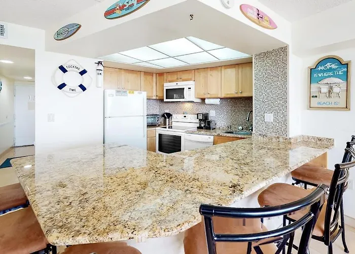Affordable With Furnished Balcony Water Views & Pools Holiday home Ocean City